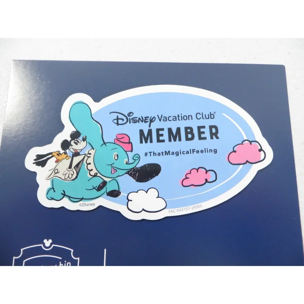 Disney Vacation Club DVC Member Crossbody Bag 2025 Navy Blue W/ Magnet NEW‎